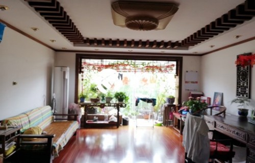 绿波漫板